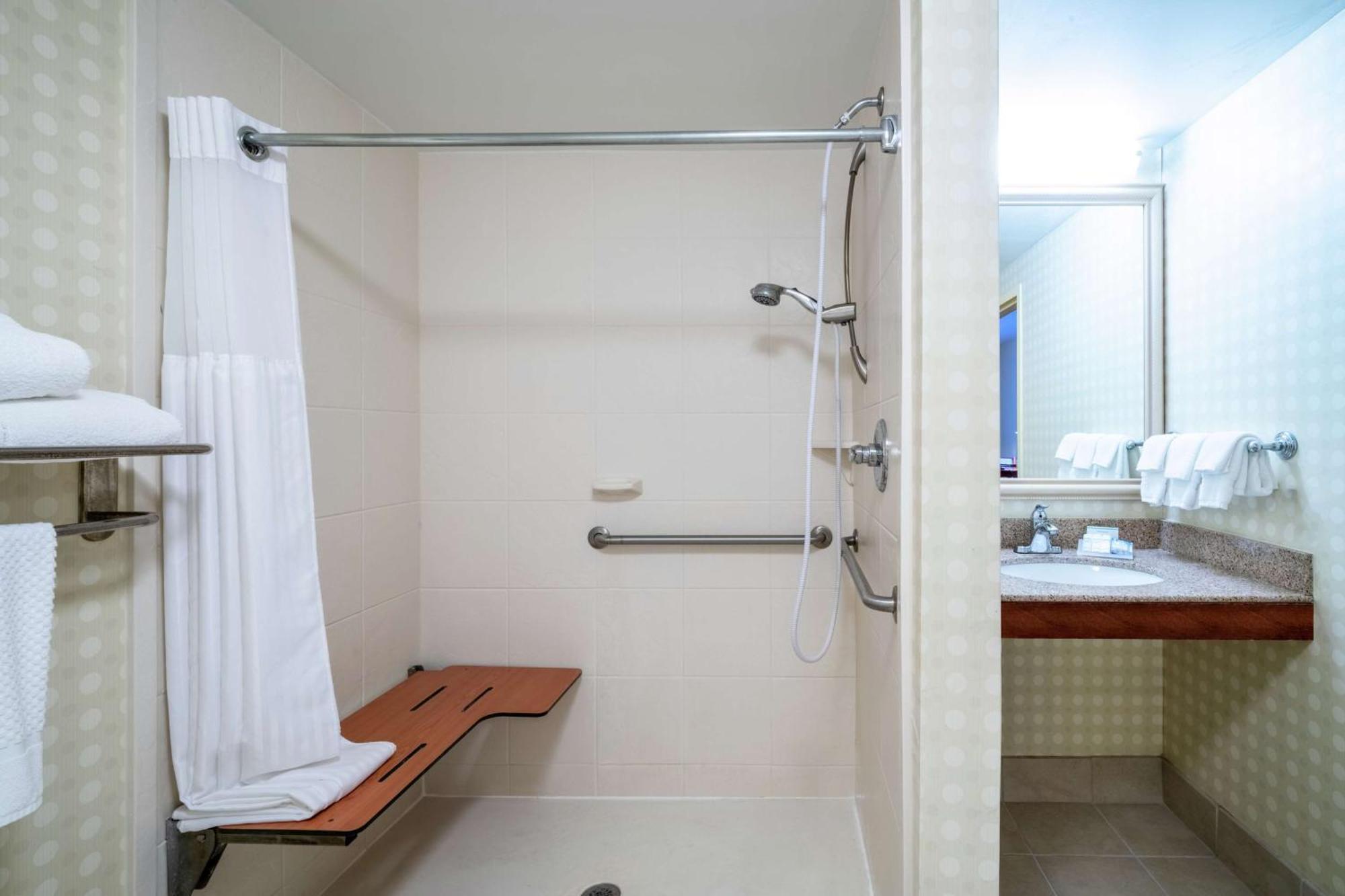 Hilton Garden Inn Моргантаун Екстер'єр фото